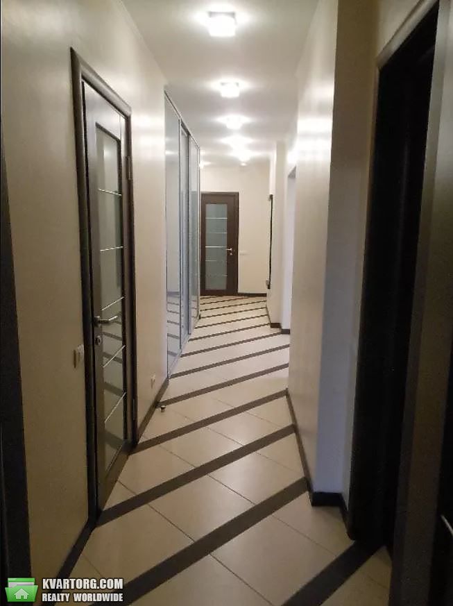 Rent out 3-room apartment. Киев,  Ахматовой — photo 3