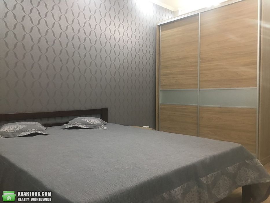 Rent out 2-room apartment. Киев,  Феодосийская — photo 8