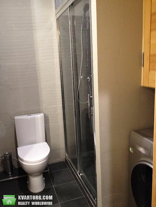 Rent out 2-room apartment. Киев, Петропавловская — photo 10