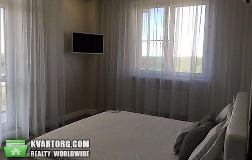 Rent out 2-room apartment. Киев,  Бажана — photo 9