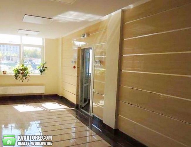 Rent out 2-room apartment. Киев,  Богдановская — photo 3
