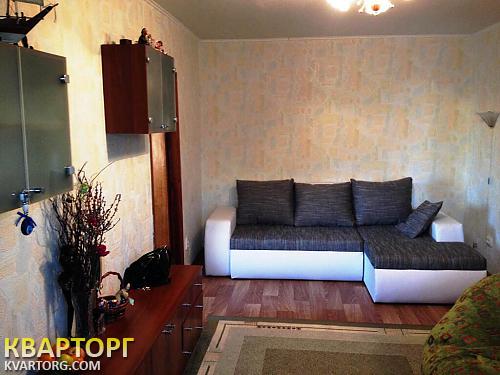 Rent out 2-room apartment. Днепропетровск,  Кирова — photo 1
