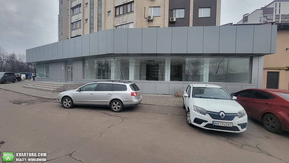 Rent out shop. Киев,  Харьковское шоссе — photo 1