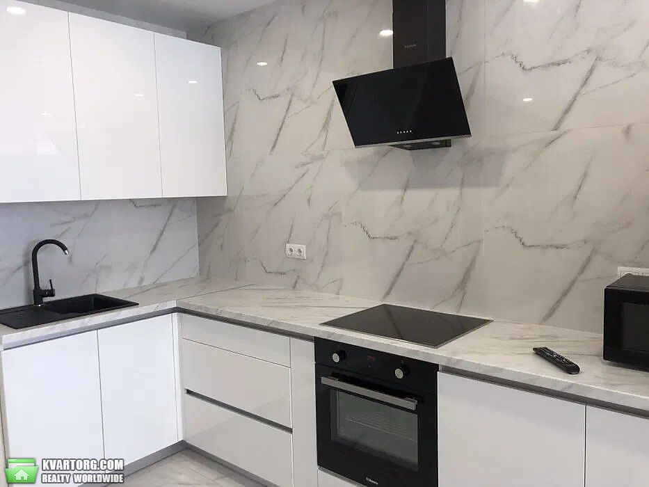 Rent out 3-room apartment. Киев,  Расковой — photo 3