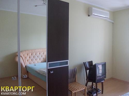 Sell office. Киев, Почайнинская — photo 2
