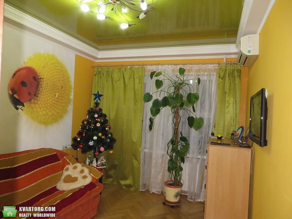Sell 3-room apartment. Киев,  Салютная — photo 3
