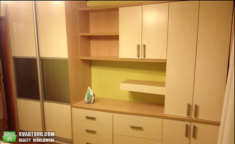 Rent out 3-room apartment. Киев,  Кошица — photo 4