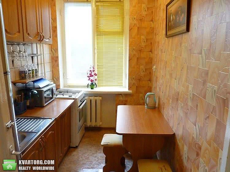 Rent out 1-room apartment. Киев, Ереванская — photo 2