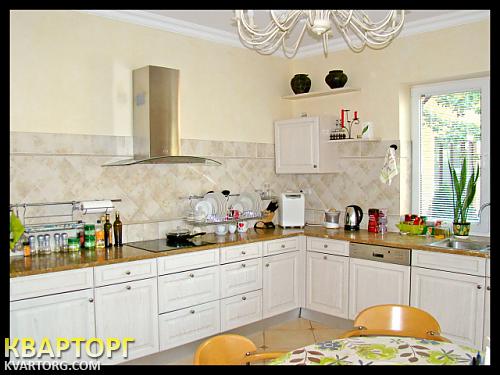 Rent out house. Киев,  Садовая Осокорки — photo 1