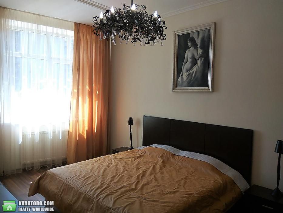 Rent out 2-room apartment. Киев,  Старонаводницкая — photo 3