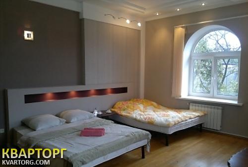 Rent out house. Киев,  Чернышевского — photo 1