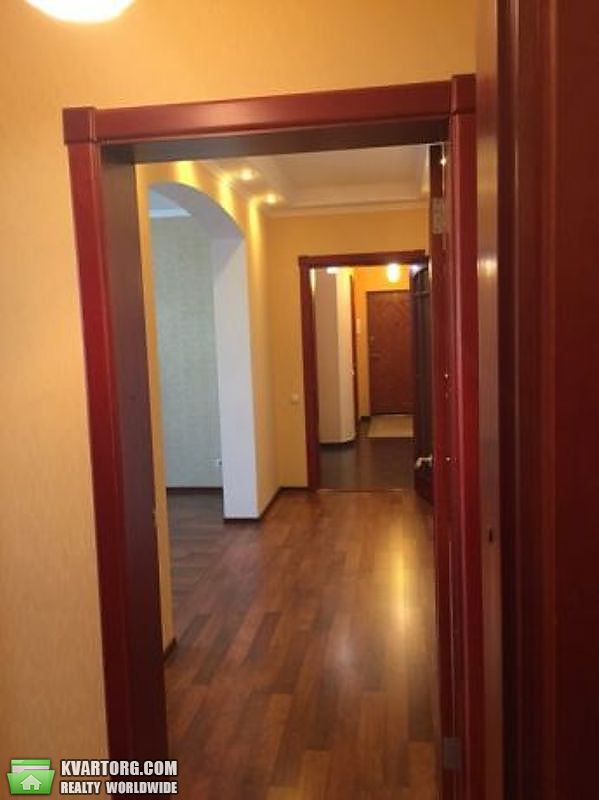 Sell 3-room apartment. Киев,  Бажана — photo 1