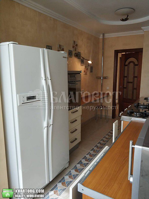 Rent out 3-room apartment. Киев,  Суворова — photo 6