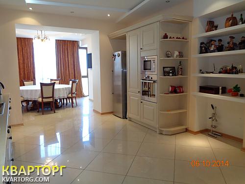 Rent out 4-room apartment. Одесса, Лидерсовский бул. — photo 4