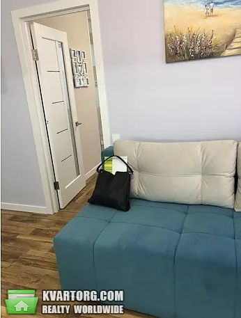 Rent out 2-room apartment. Киев,  Гмыри — photo 9