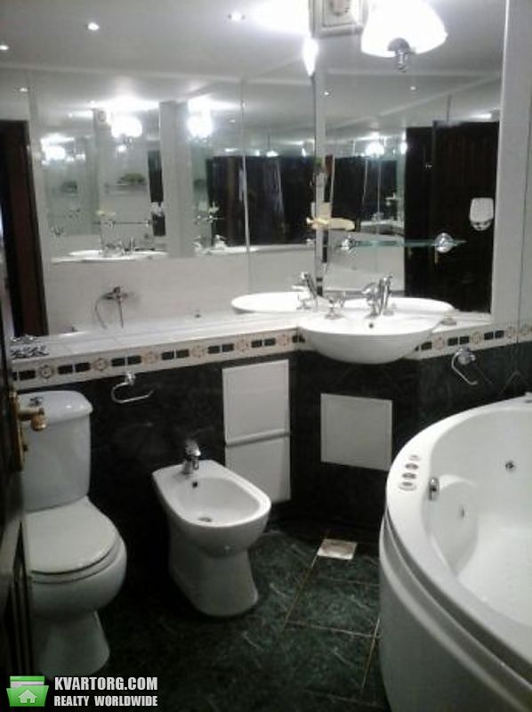 Sell 3-room apartment. Киев,  Гайдай — photo 1
