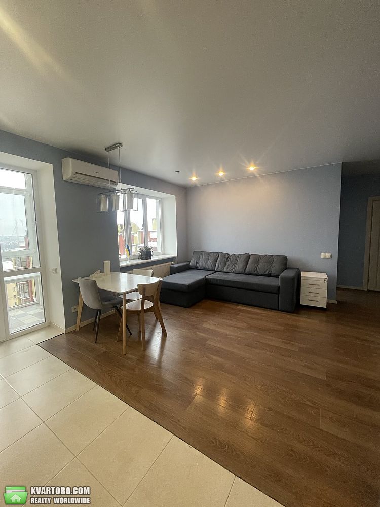 Sell 2-room apartment. Козин,  Украинская — photo 3