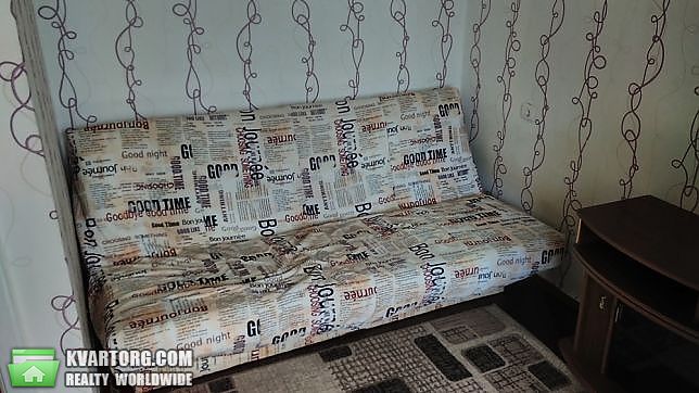Rent out 1-room apartment. Киев,  Новополевая — photo 1