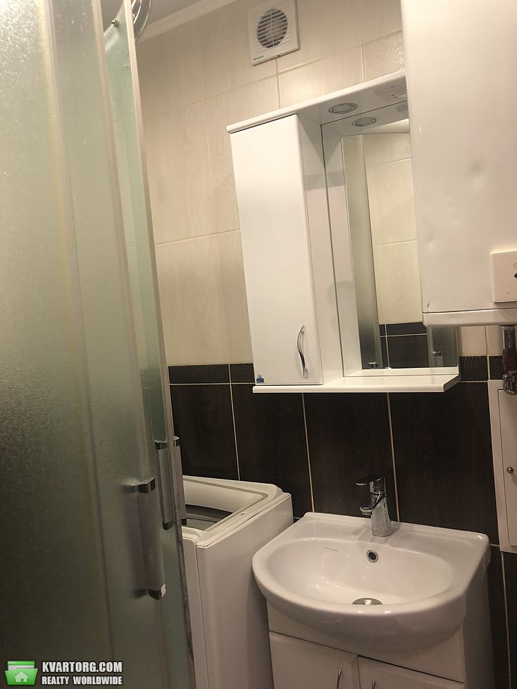 Rent out 1-room apartment. Днепропетровск, пр. Богдана Хмельницкого — photo 9