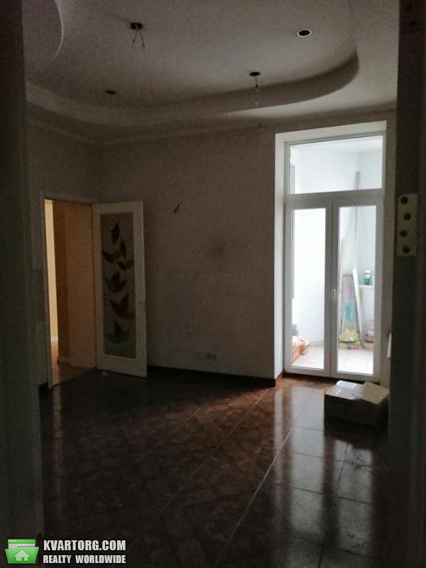Rent out 4-room apartment. Киев,  Петлюры — photo 5