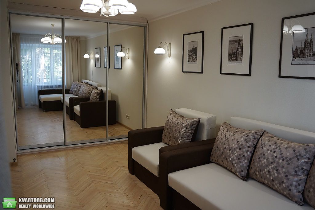 Rent out 1-room apartment. Киев,  Смелянская — photo 2