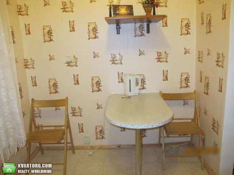 Sell 1-room apartment. Киев,  Чернобыльская — photo 2