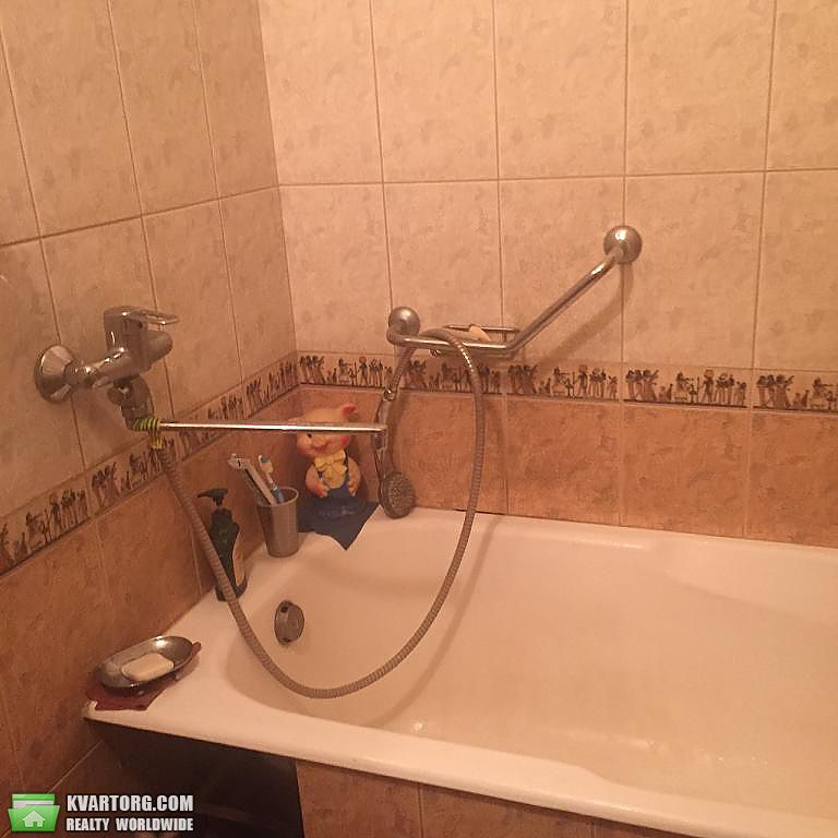 Sell 2-room apartment. Киев,  Руденко — photo 3