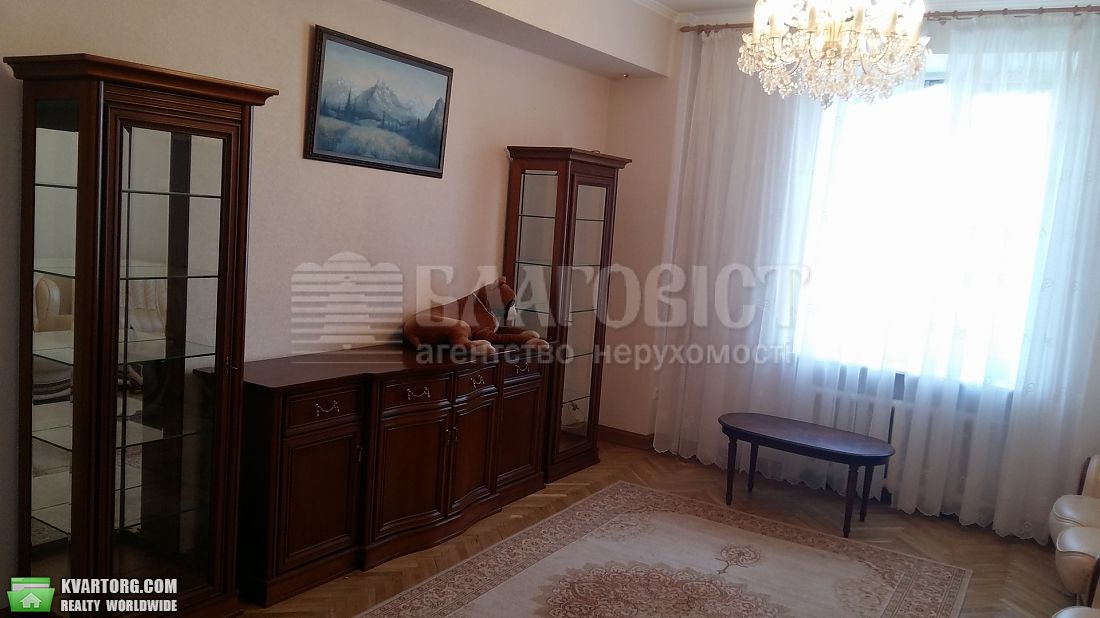 Rent out 3-room apartment. Киев,  Круглоуниверситетская — photo 2