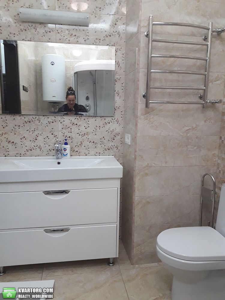 Rent out 2-room apartment. Одесса, Французский бульвар — photo 9