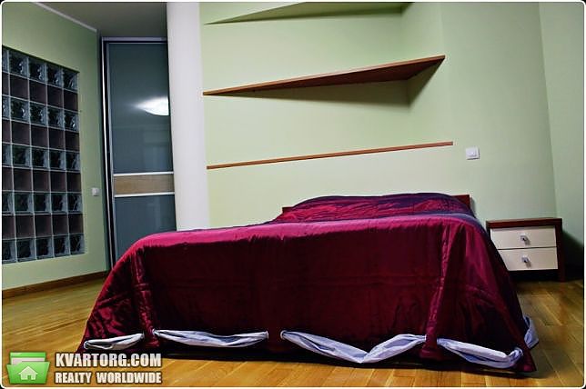 Rent out 2-room apartment. Киев,  Татарская — photo 1