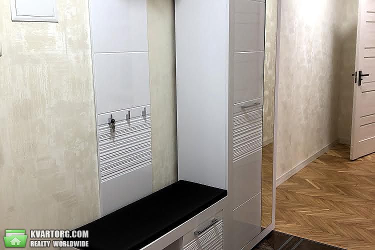 Rent out 2-room apartment. Киев,  Леси Украинки бул — photo 5