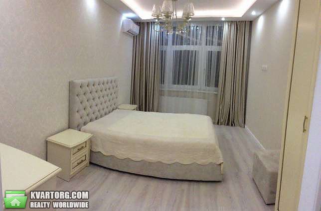 Rent out 2-room apartment. Киев,  Драгоманова — photo 2