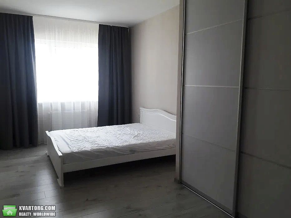 Rent out 1-room apartment. Львов, Шевченка — photo 4