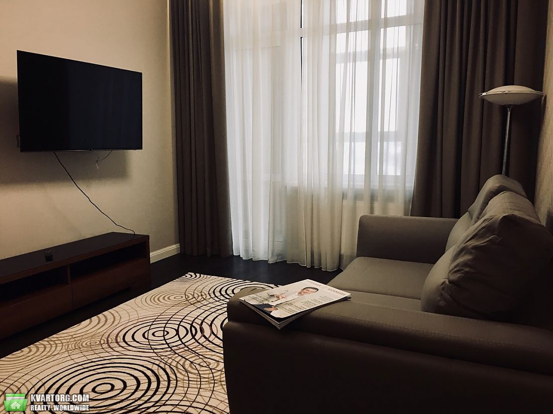 Rent out 3-room apartment. Киев, Драгомирова ул. — photo 6