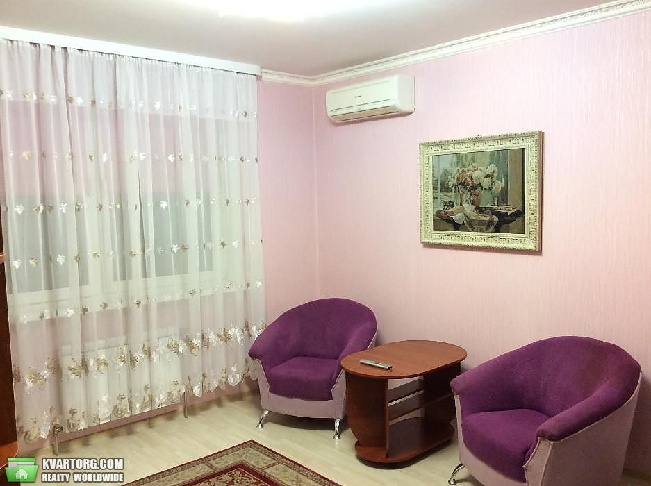 Rent out 1-room apartment. Киев,  Чавдар — photo 6