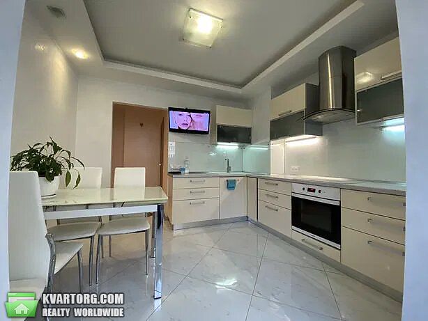 Rent out 1-room apartment. Киев, Ващенко — photo 5