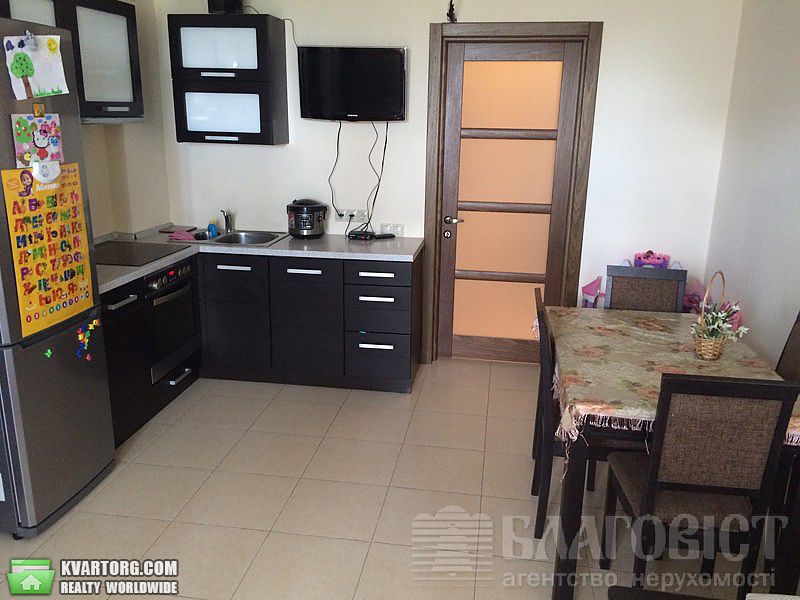 Sell 2-room apartment. Киев,  Дегтяревская — photo 4