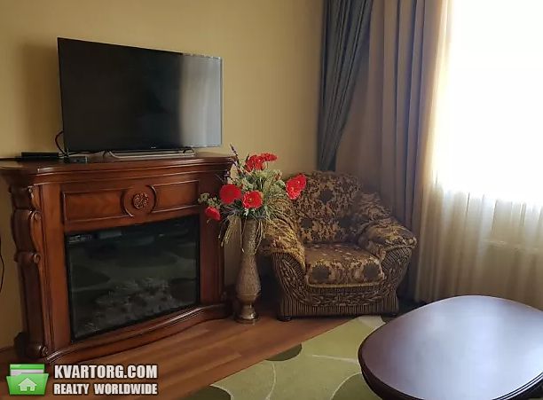 Rent out 3-room apartment. Киев,  Антоновича — photo 1