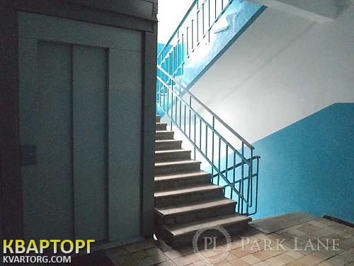 Sell 2-room apartment. Киев,  Никольско-Ботаническая — photo 3