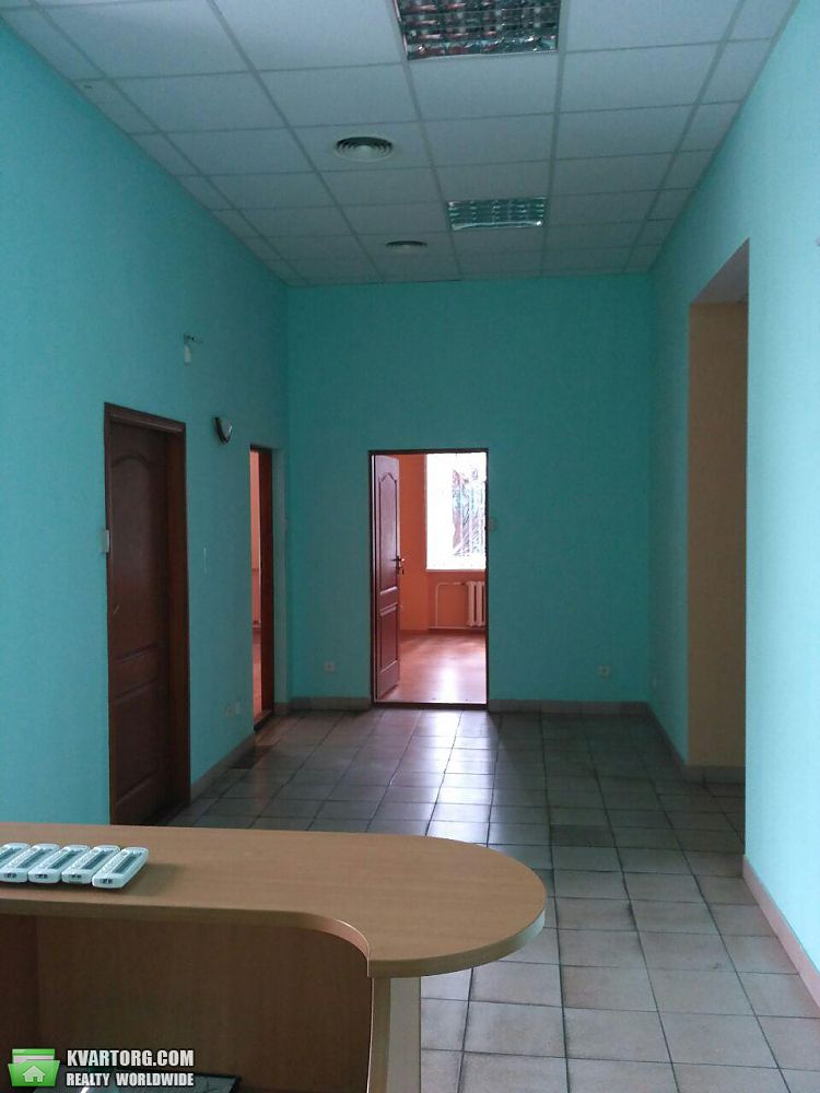 Rent out office. Киев,  Сурикова — photo 1