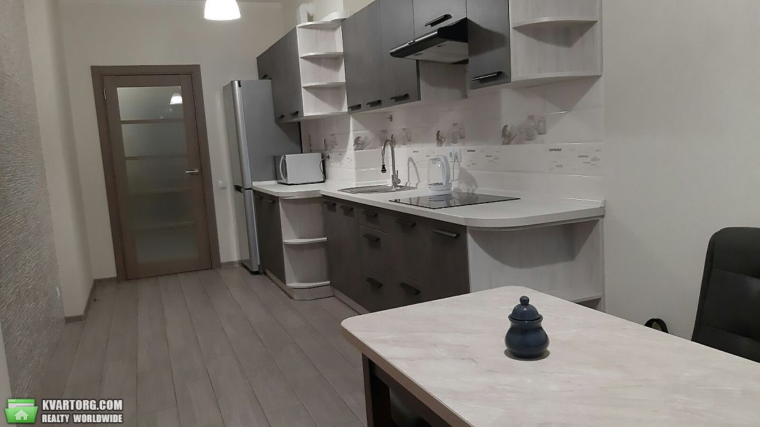 Rent out 1-room apartment. Киев, Кондратюка — photo 2