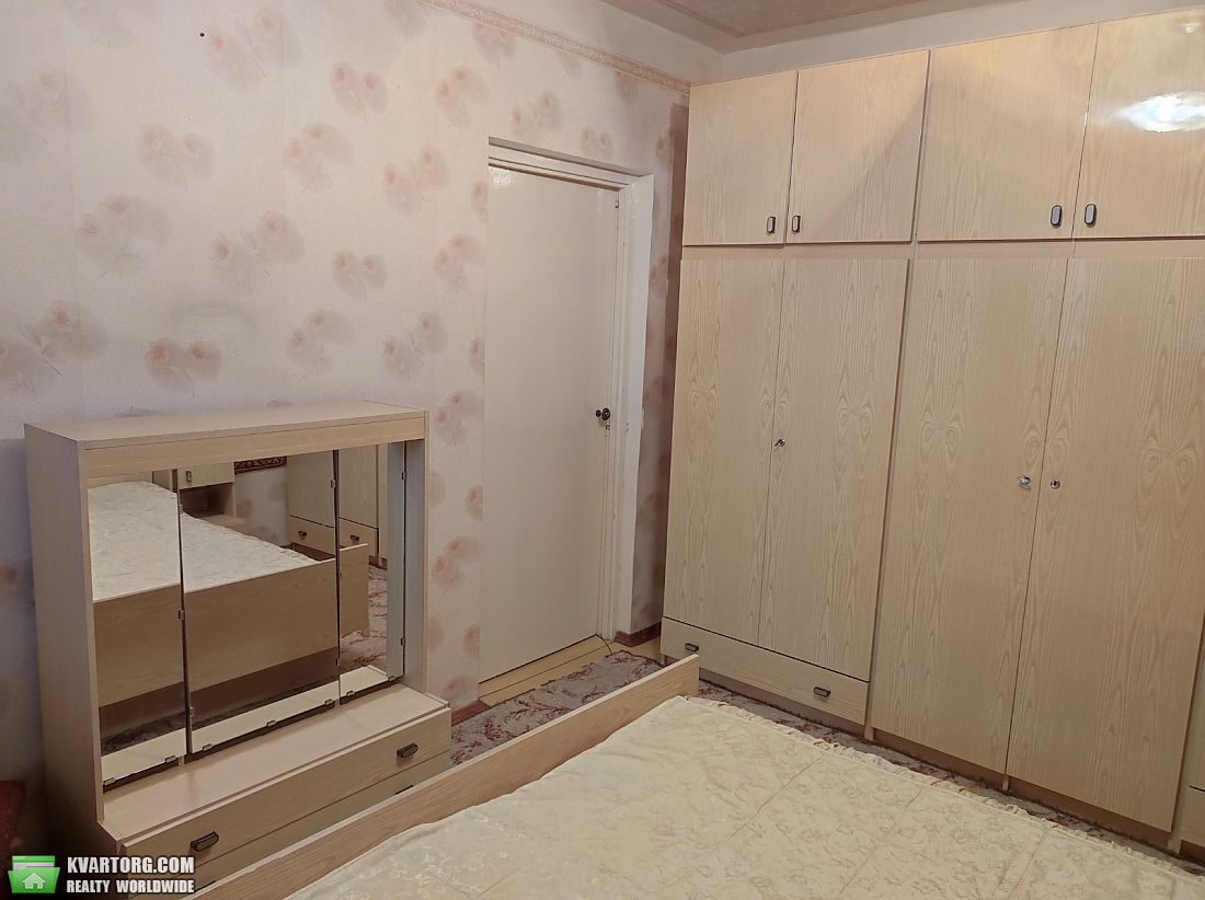 Rent out 3-room apartment. Киев,  Каштановая — photo 2