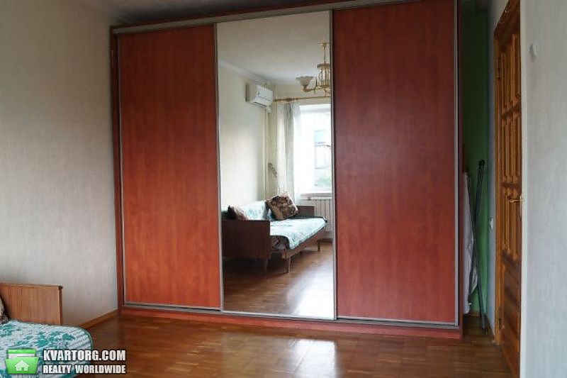 Sell 2-room apartment. Киев,  Карбышева — photo 5
