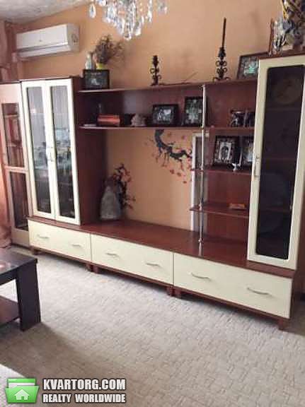 Sell 2-room apartment. Киев,  Дегтяревская — photo 2