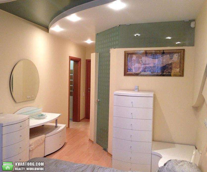 Rent out 2-room apartment. Киев, Гмыри — photo 1