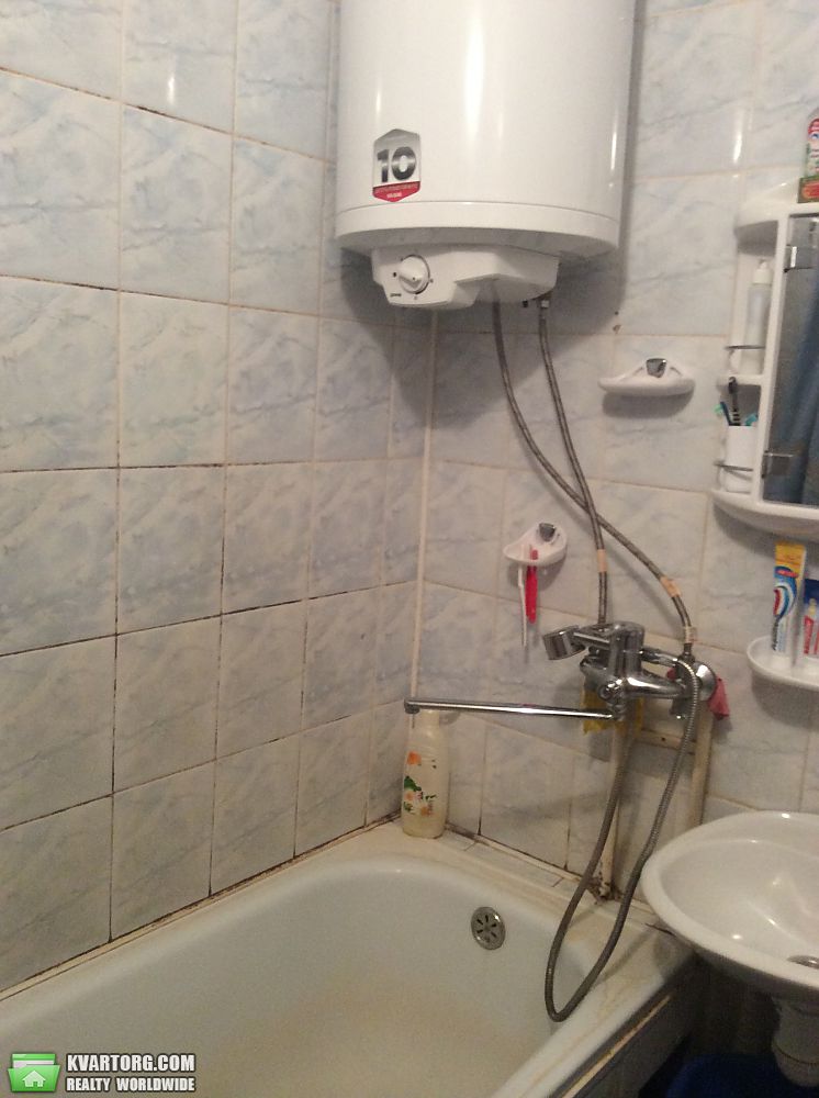 Sell 3-room apartment. Киев, пр Леся Курбаса — photo 1