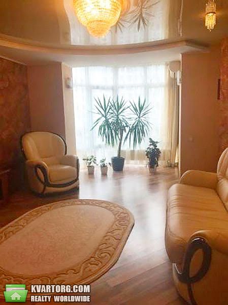 Rent out 2-room apartment. Киев,  Ломоносова — photo 1