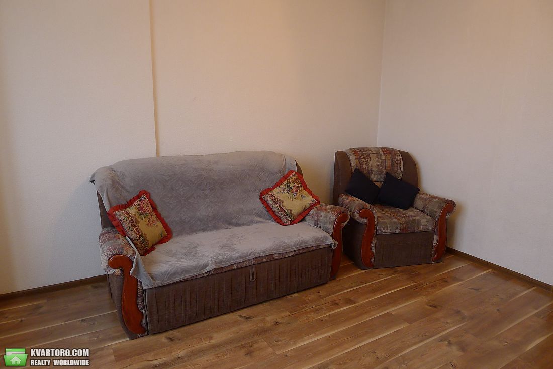 Rent out 2-room apartment. Киев, Воскресенская — photo 6