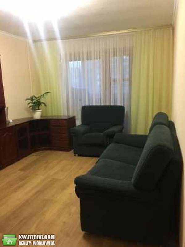 Sell 3-room apartment. Киев,  Ирпенская — photo 1
