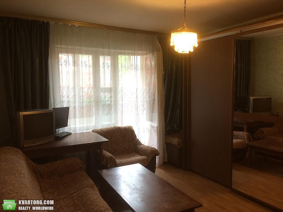 Sell 1-room apartment. Киев,  Ужвий — photo 2